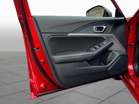 Used 2025 Acura Integra FWD image 16