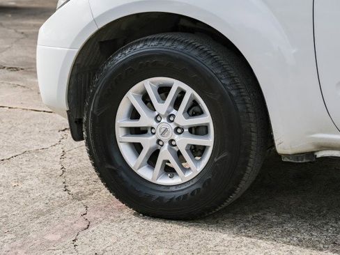 Used 2018 Nissan Frontier SV w/ Value Truck Package image 53