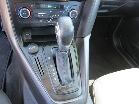 Used 2018 Ford Focus SEL FWD image 23