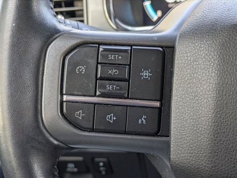 Used 2022 Ford F150 Lariat RWD image 5