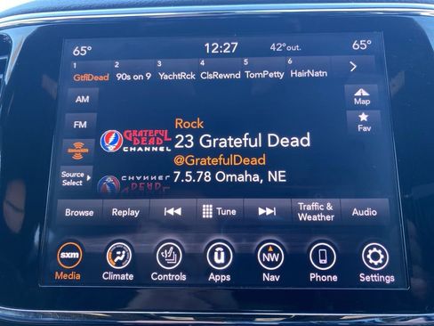 Used 2020 Jeep Grand Cherokee Altitude AWD/4WD image 37