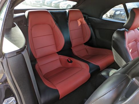 Used 2017 Ford Mustang GT Premium image 36