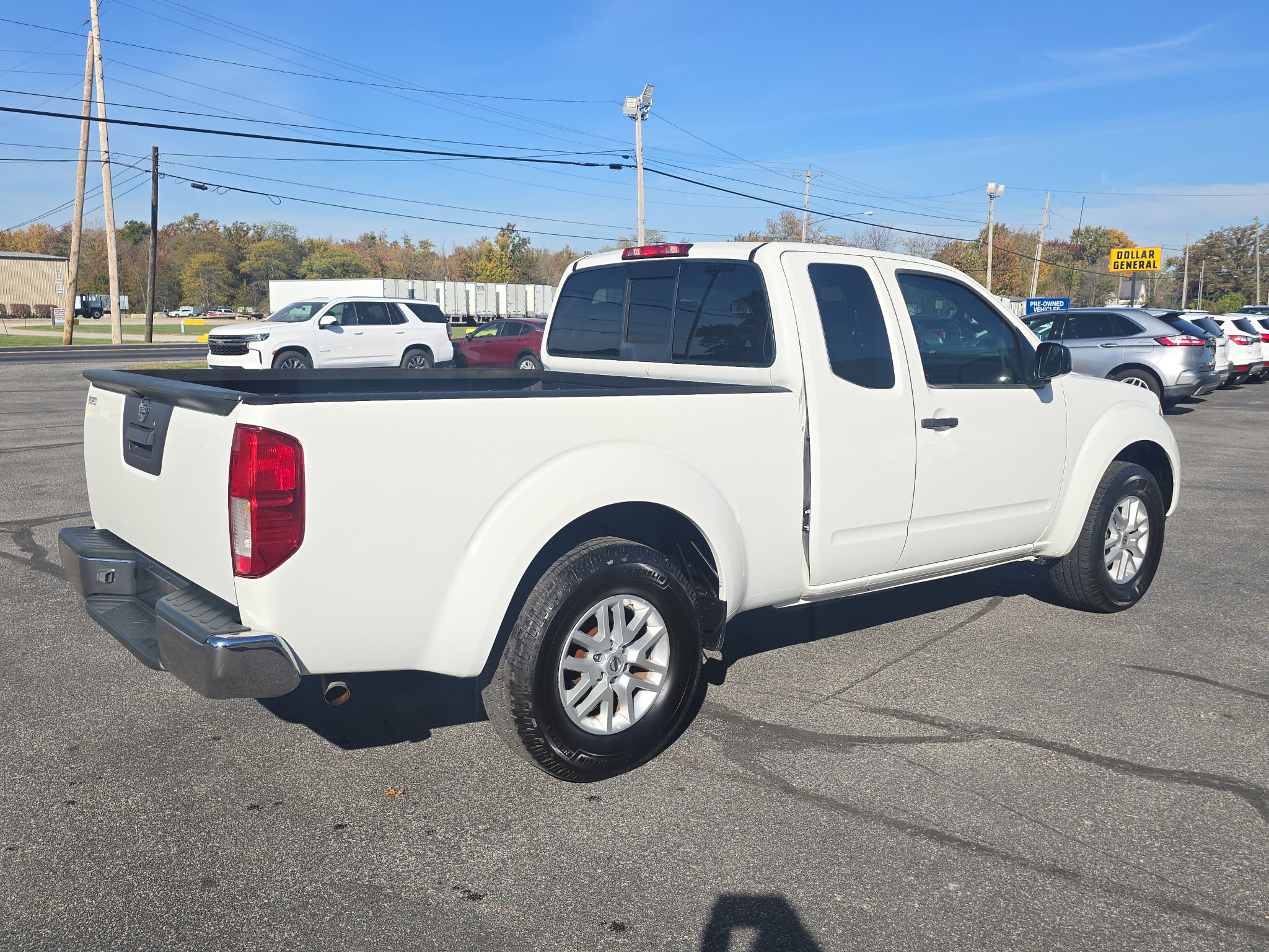 Used 2018 Nissan Frontier SV RWD image 6