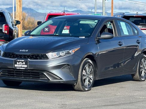 Used 2024 Kia Forte LXS image 9