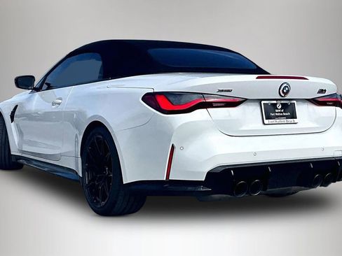 Used 2024 BMW M4 xDrive Competition w/ Executive Package image 4