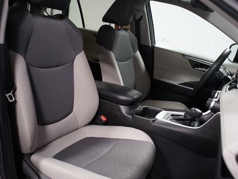 Certified 2024 Toyota RAV4 XLE w/ Convenience Package image 28