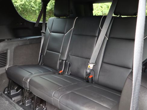 Used 2024 Cadillac Escalade ESV Sport AWD/4WD image 47