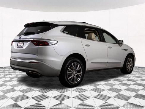 Used 2022 Buick Enclave Premium w/ Experience Buick Package image 13