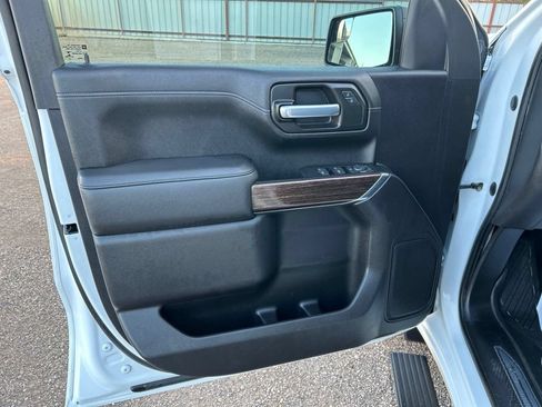 Used 2021 GMC Sierra 1500 Elevation w/ X31 Off-Road Package AWD/4WD image 12