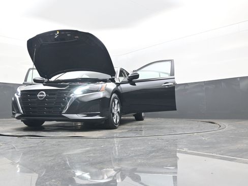 Certified 2025 Nissan Altima 2.5 S image 39