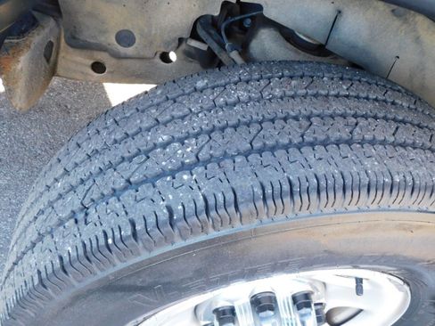 Used 2017 Chevrolet Express 3500 LT w/ LT Preferred Equipment Group image 21