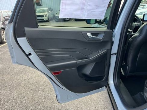 Used 2025 Ford Escape ST-Line Select image 36