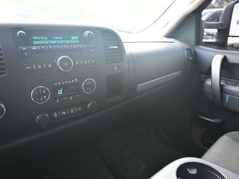 Used 2013 Chevrolet Silverado 2500 LT w/ Z71 Appearance Package AWD/4WD image 21