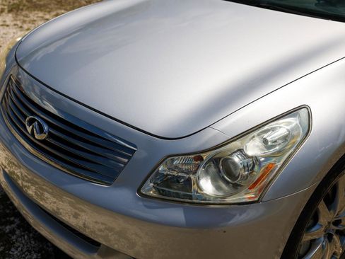 Used 2009 INFINITI G37 Journey w/ Premium Pkg image 25