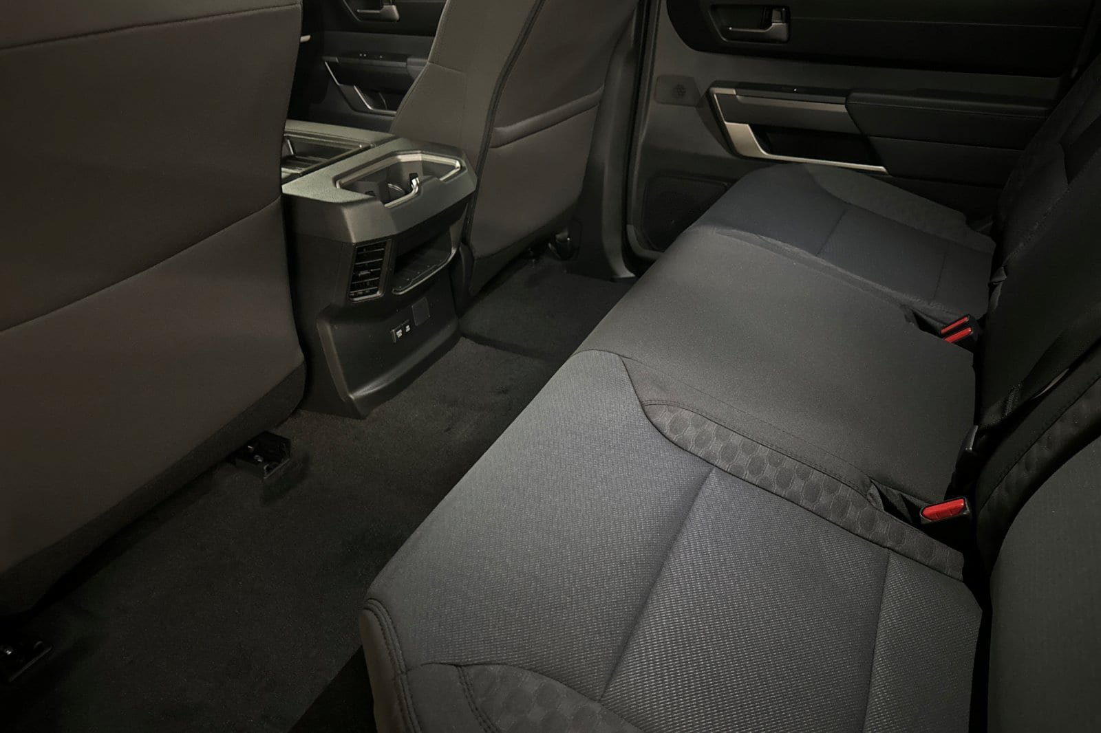New 2026 Toyota Tundra SR5 w/ SR5 Convenience Package RWD image 13
