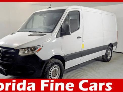 Used 2019 Mercedes-Benz Sprinter 144 image 1
