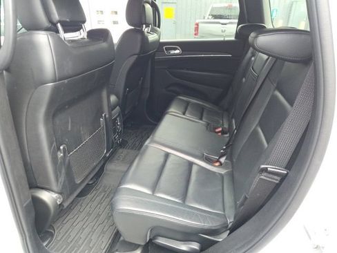Used 2020 Jeep Grand Cherokee Limited RWD image 12