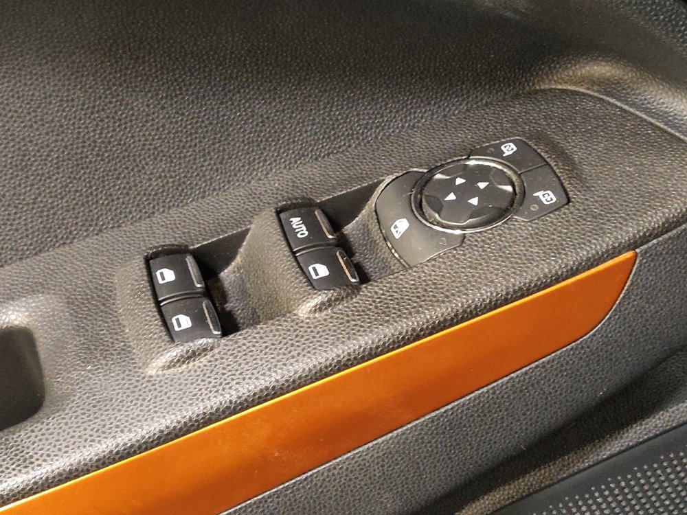 Used 2021 Ford EcoSport SE w/ SE Convenience Package FWD image 27