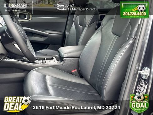 Used 2023 Kia Sorento S w/ Panoramic Sunroof Package AWD/4WD image 5