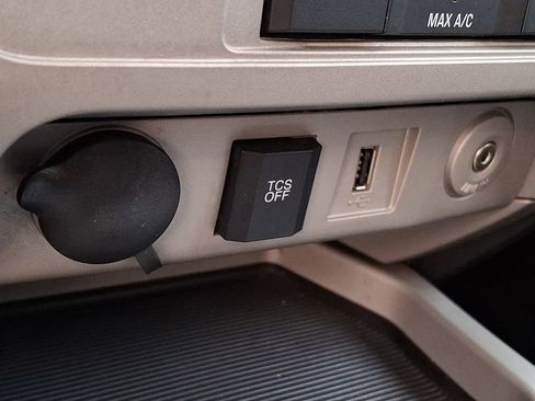 Used 2012 Ford Escape XLT image 24