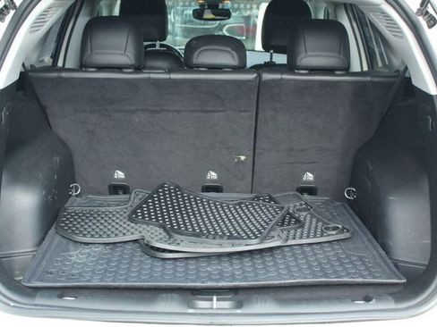 Used 2019 Jeep Compass Latitude w/ Popular Equipment Group image 12