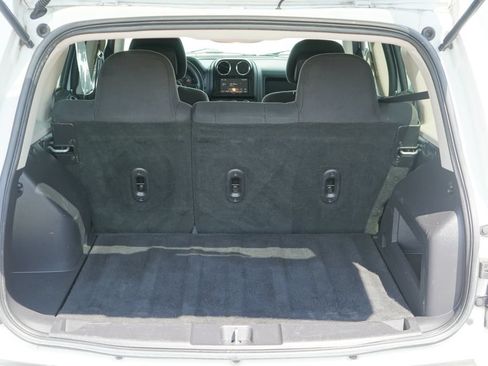 Used 2015 Jeep Patriot Sport w/ Power Value Group FWD image 7
