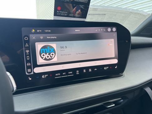 New 2026 Audi Q3 quattro 2.0T image 12