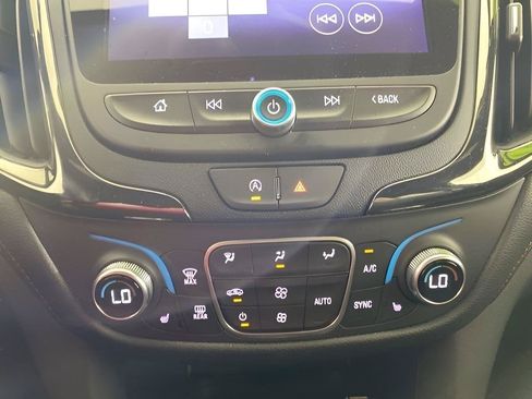 Used 2024 Chevrolet Equinox RS AWD/4WD image 42