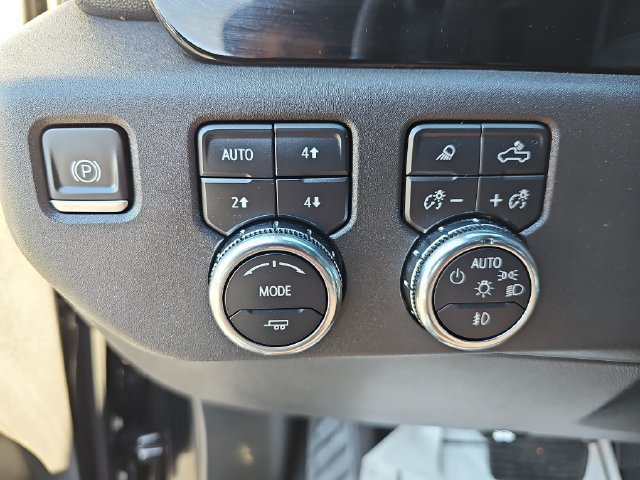 Used 2023 GMC Sierra 1500 SLT w/ SLT Premium Package AWD/4WD image 30