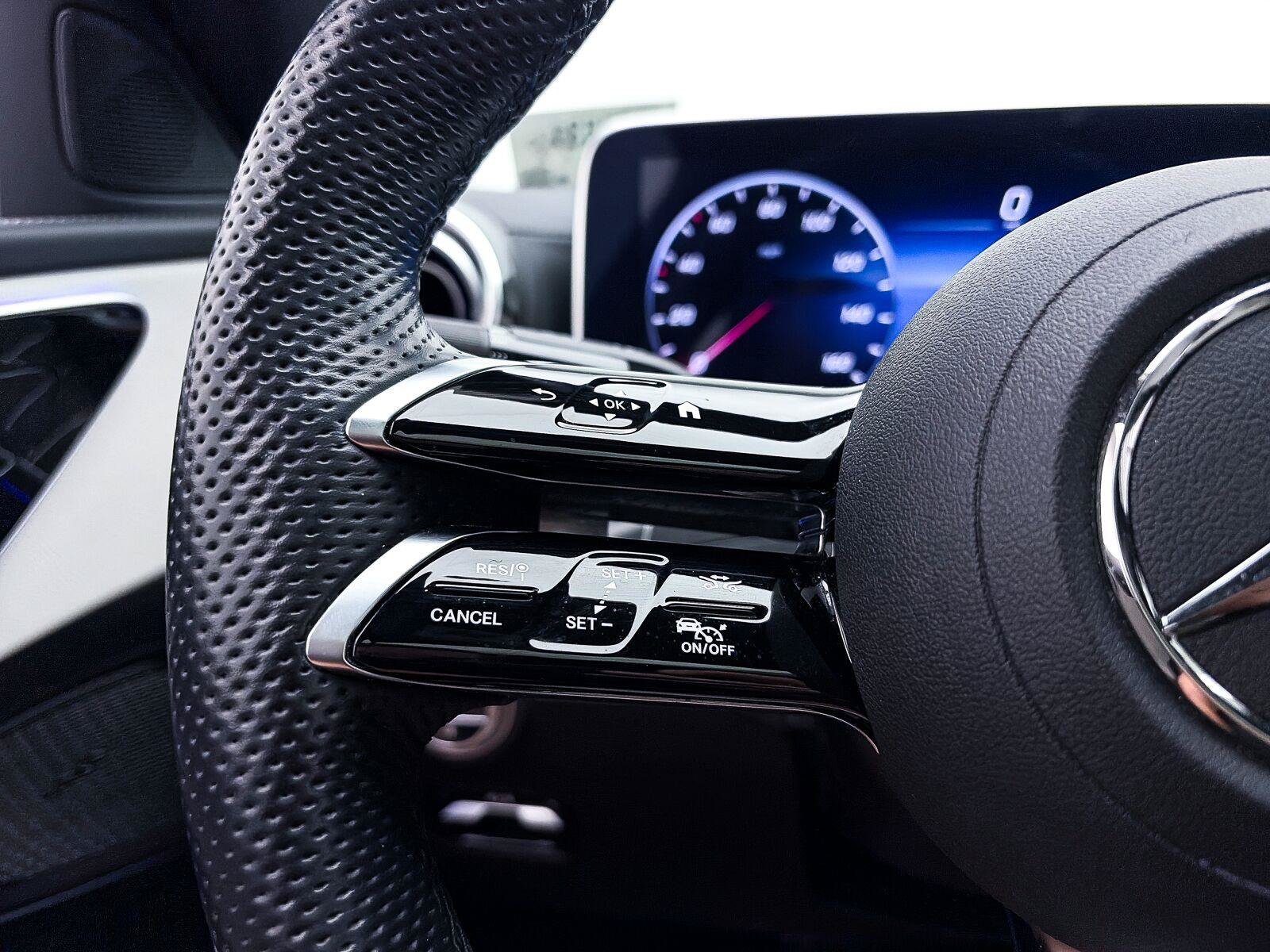 Used 2023 Mercedes-Benz C 300 Sedan image 28