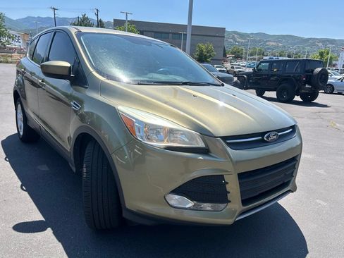 Used 2013 Ford Escape SE FWD image 2