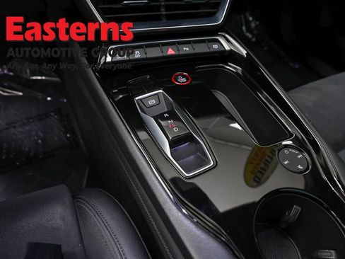 Used 2022 Audi e-tron GT Premium Plus AWD/4WD image 13
