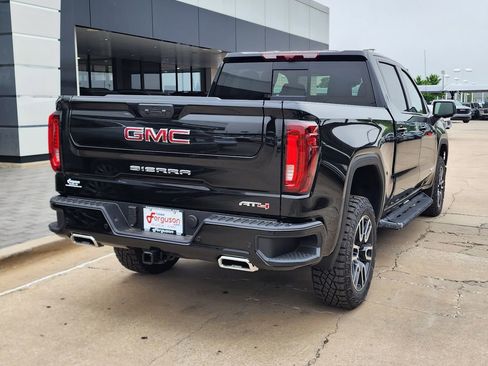 New 2026 GMC Sierra 1500 AT4 w/ AT4 Premium Package AWD/4WD image 4