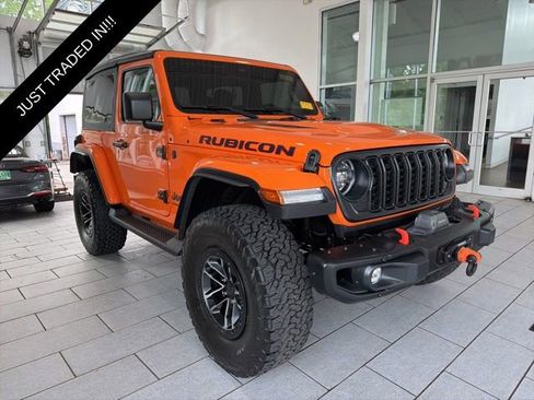 Used 2025 Jeep Wrangler Rubicon w/ Xtreme 35 Tire Package AWD/4WD image 6