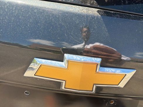 Used 2018 Chevrolet Equinox LT image 10