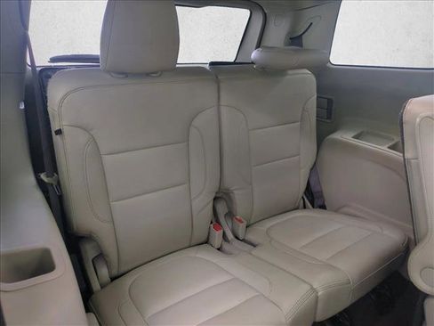 Used 2019 GMC Acadia Denali w/ Technology Package AWD/4WD image 23
