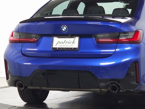 Used 2023 BMW 330i xDrive Sedan w/ M Sport Package AWD/4WD image 10