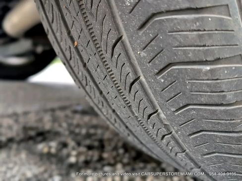 Used 2021 Kia Sedona EX w/ EX Premium Package image 95