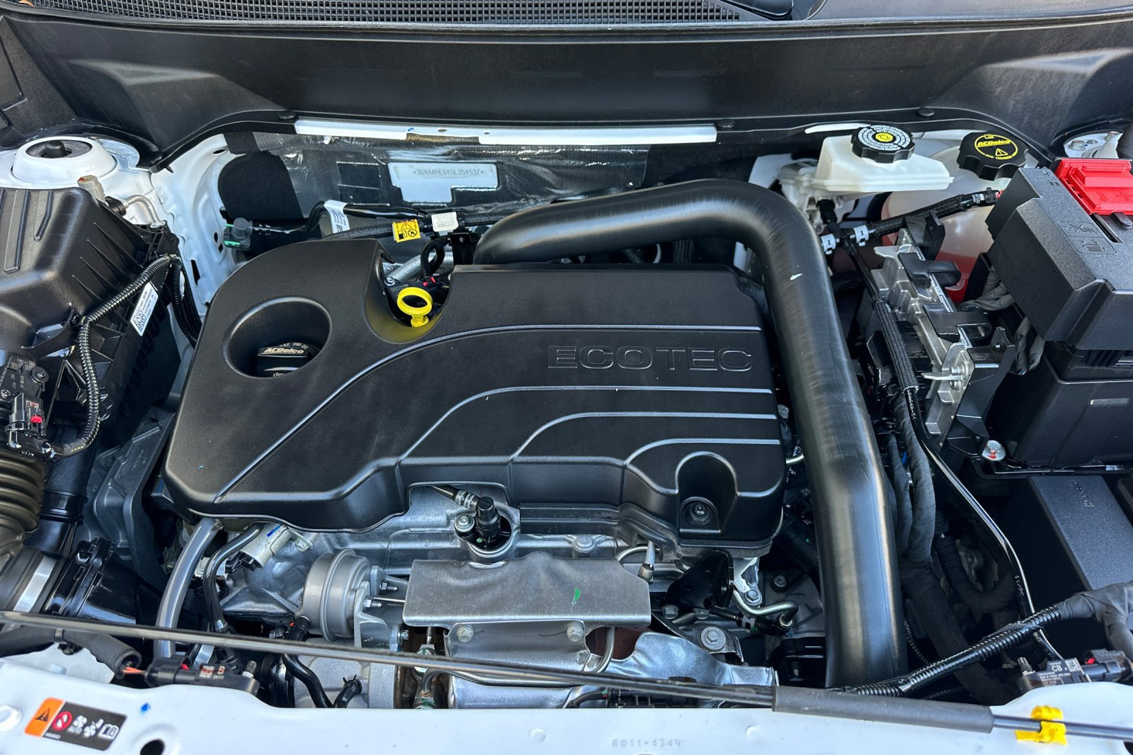 Certified 2025 Chevrolet Equinox LT FWD image 24
