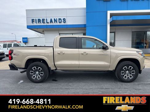 Certified 2024 Chevrolet Colorado Z71 w/ Z71 Convenience Package 2 image 8