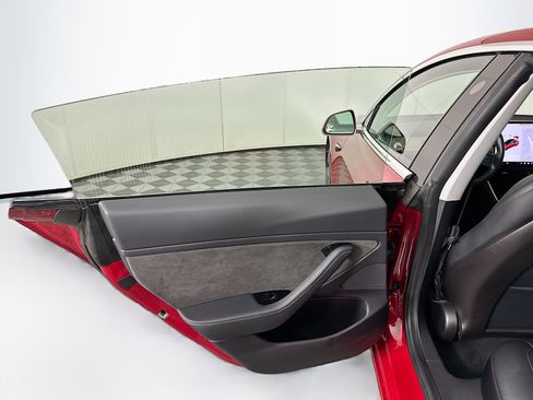 Used 2019 Tesla Model 3 Long Range image 24