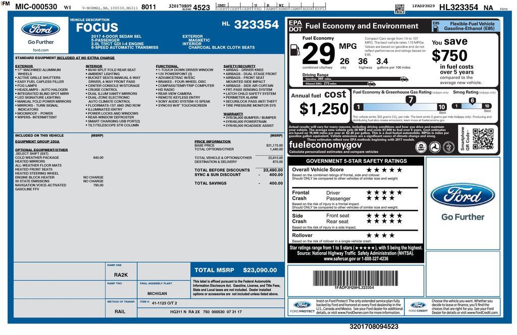 Used 2017 Ford Focus SEL w/ Cold Weather Package FWD image 12