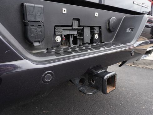 Used 2024 GMC Sierra 1500 Denali image 8