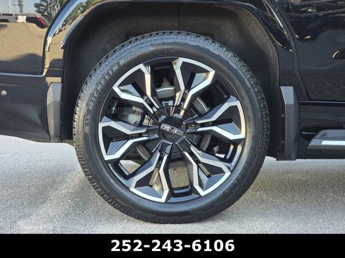 Used 2025 GMC Sierra EV Denali AWD/4WD image 53