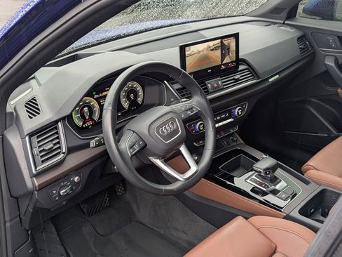 Used 2022 Audi Q5 e Prestige w/ Prestige Package image 13