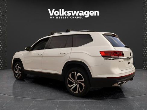 Certified 2023 Volkswagen Atlas SEL AWD/4WD image 6