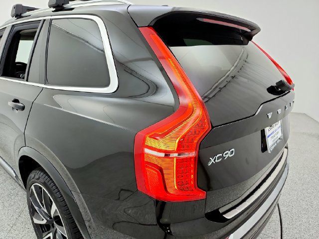 Used 2023 Volvo XC90 B6 Plus w/ Protection Package AWD/4WD image 34