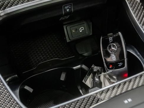 Used 2022 Mercedes-Benz E 53 AMG 4MATIC Sedan image 24