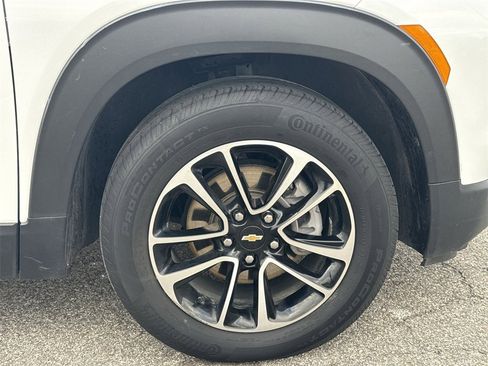 Used 2024 Chevrolet TrailBlazer LT image 18