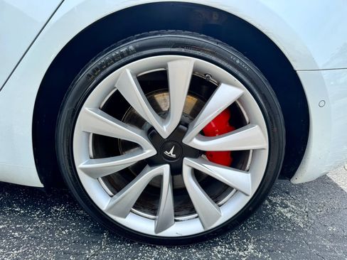 Used 2019 Tesla Model 3 Performance AWD/4WD image 40